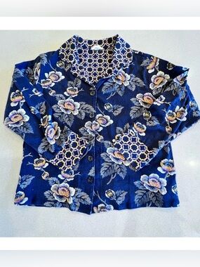 Vera Bradley Floral Geometric Button up Top / Jacket  100% Cotton Sz Small